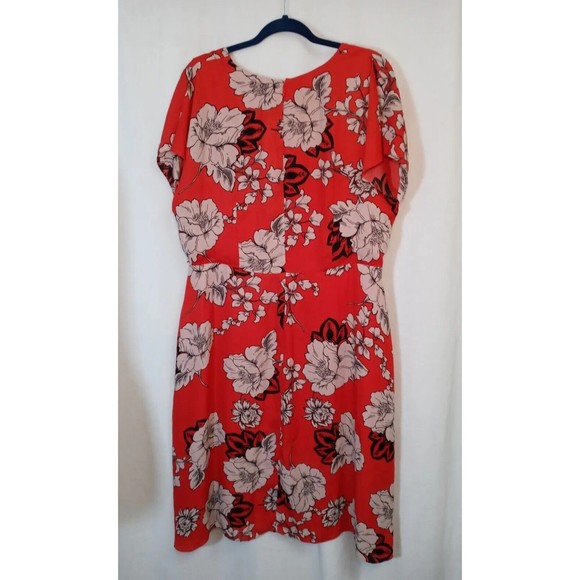 Adrianna Papell Red Floral Mock Wrap Midi Dress Ruffle Short Sleeves Size 16W - Picture 6 of 14